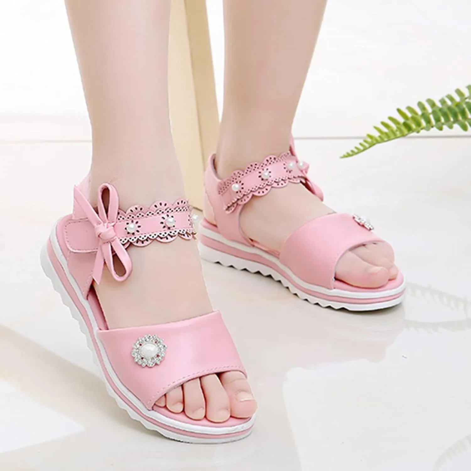 Baby First Walking Foot Warmer Child Shoes Fashion Flower Thick Sole Sandals Soft Sole Comfortable Princess