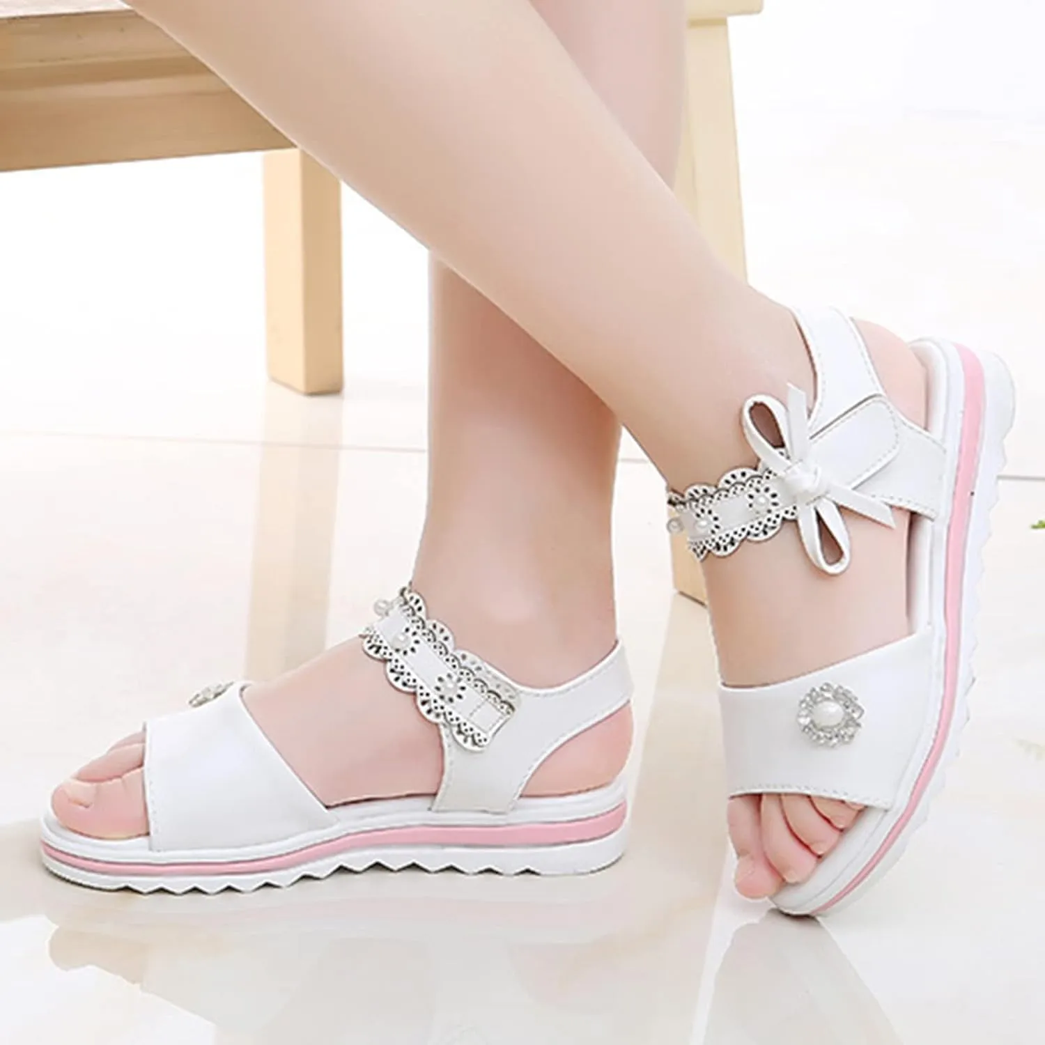 Baby First Walking Foot Warmer Child Shoes Fashion Flower Thick Sole Sandals Soft Sole Comfortable Princess