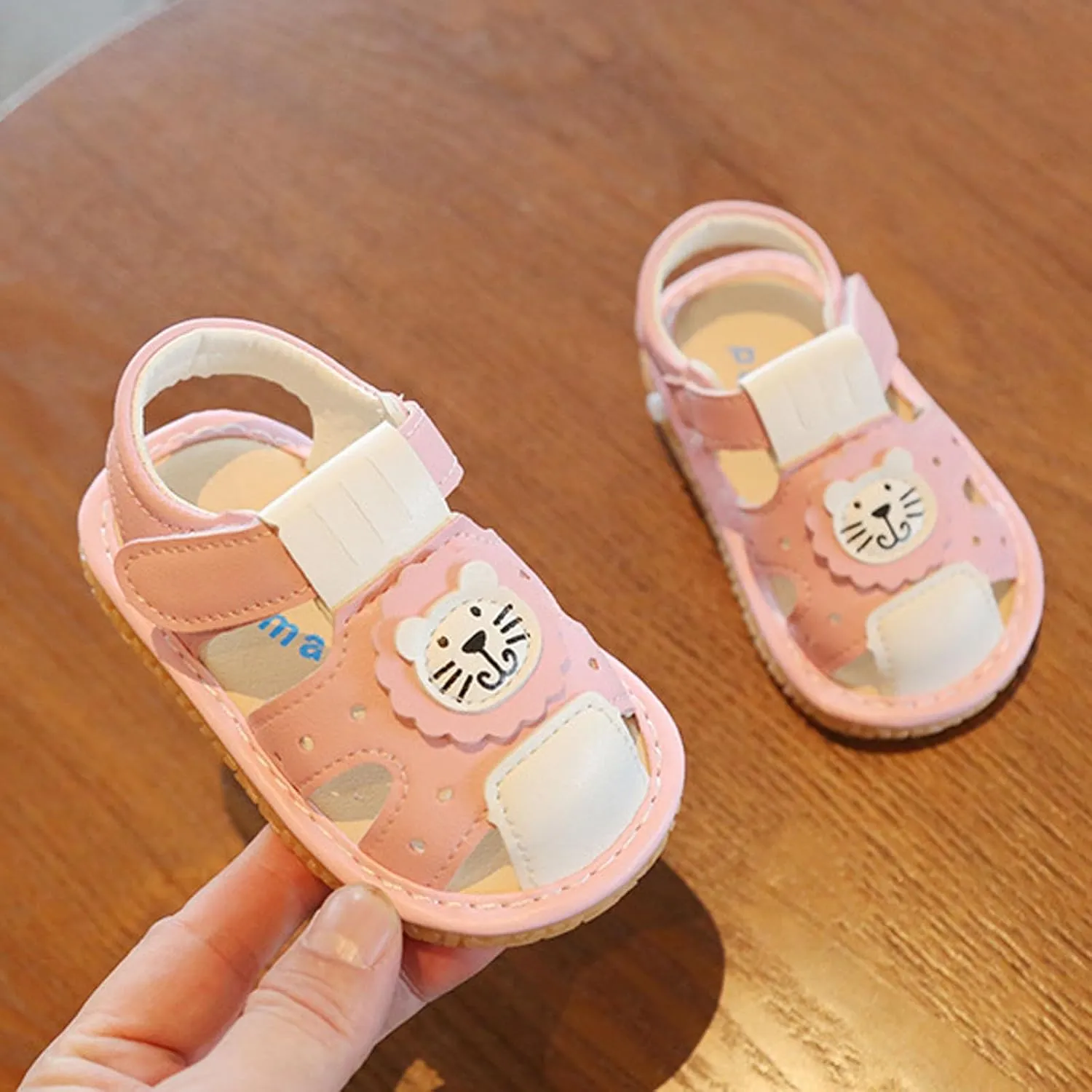 Baby Shoes Toddler Walking Baby 2024 Little Sandals Walking Shoes Soft Sole Slip Baotou Shoes 6-24 Months