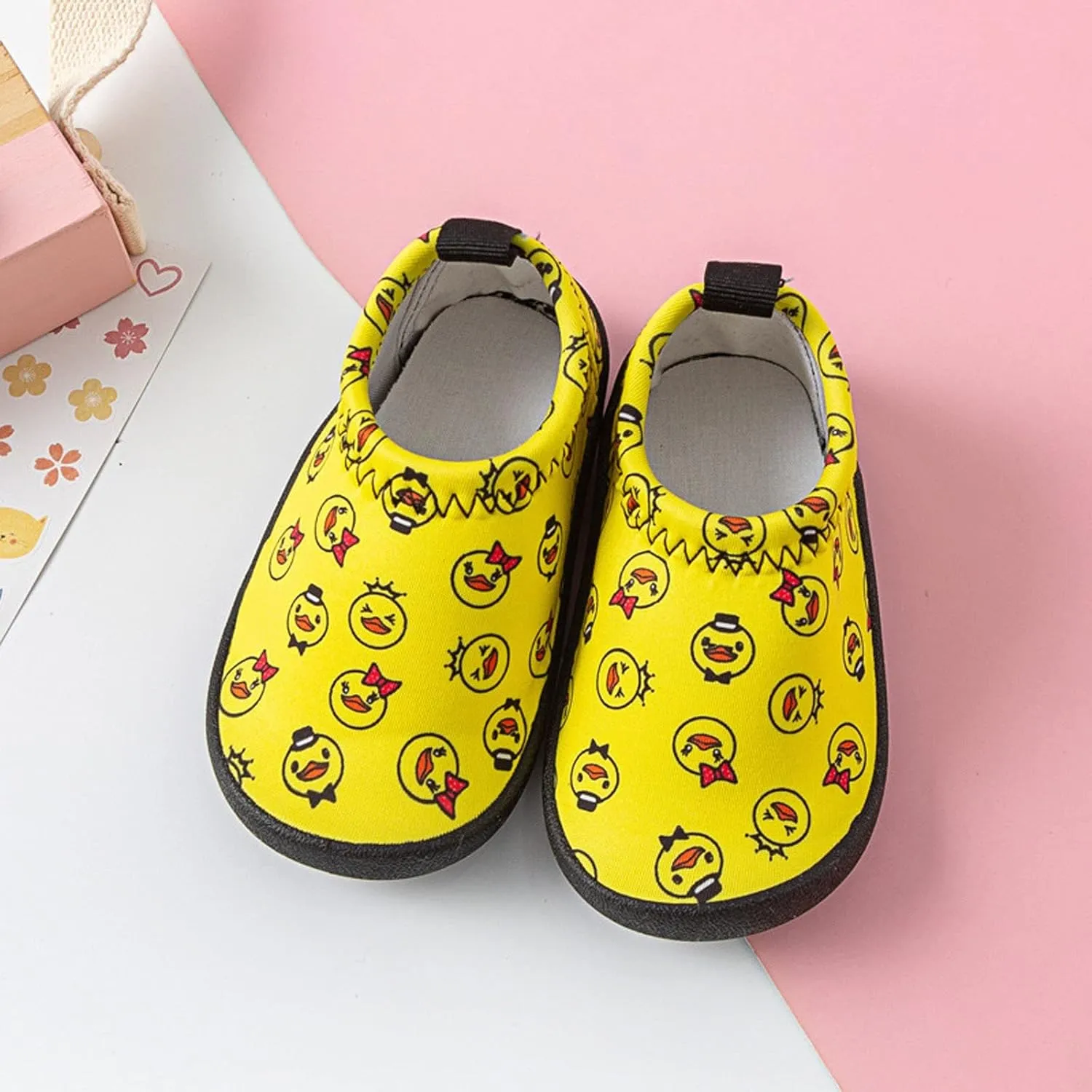 Baby Toddler Shoes Soft Soles Ultra Light Soles Cloth Shoes for Children Young Children Cartoon Non Water Shoes for Kids