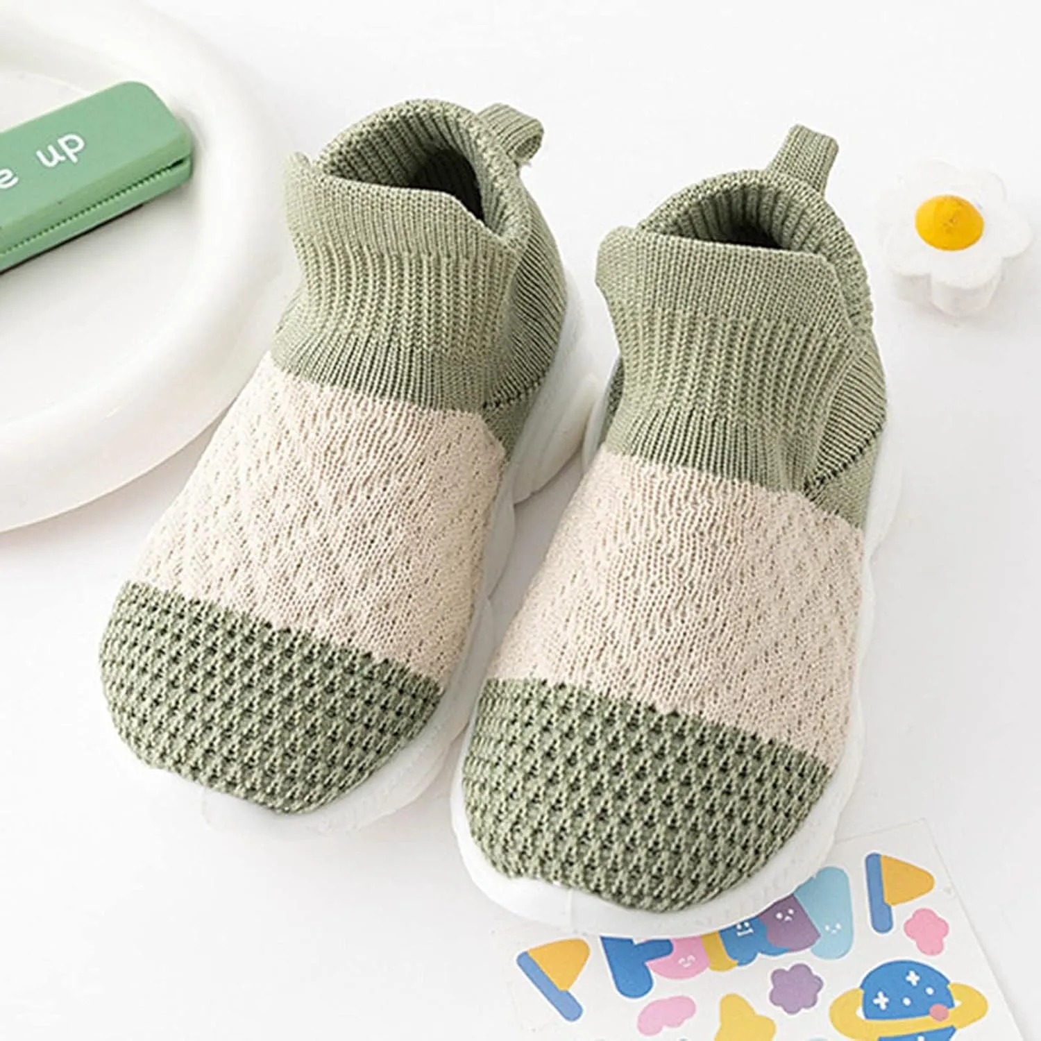 Children Shoes Fashion Thick Breathable Sneakers Baby Toddler Shoes Mesh Children Solid Color Girls Slip on Shoes Size 2