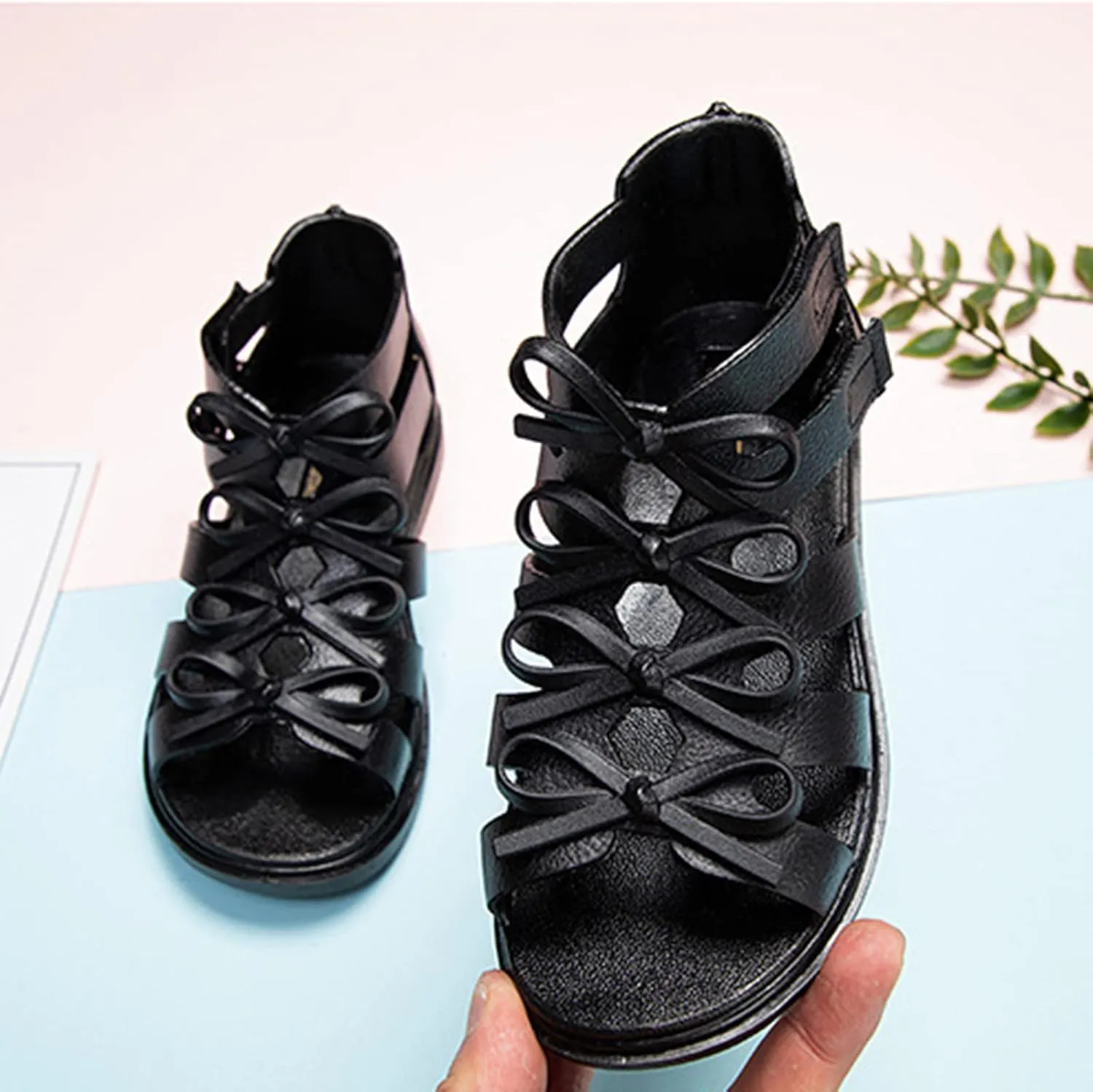 EnJoCho Kids Tennis Shoes Toddler Little Girls Bowknot Princress Sandals Soft Sole Non Slip First Walkers Beach Shoes (Black, 6 Years)