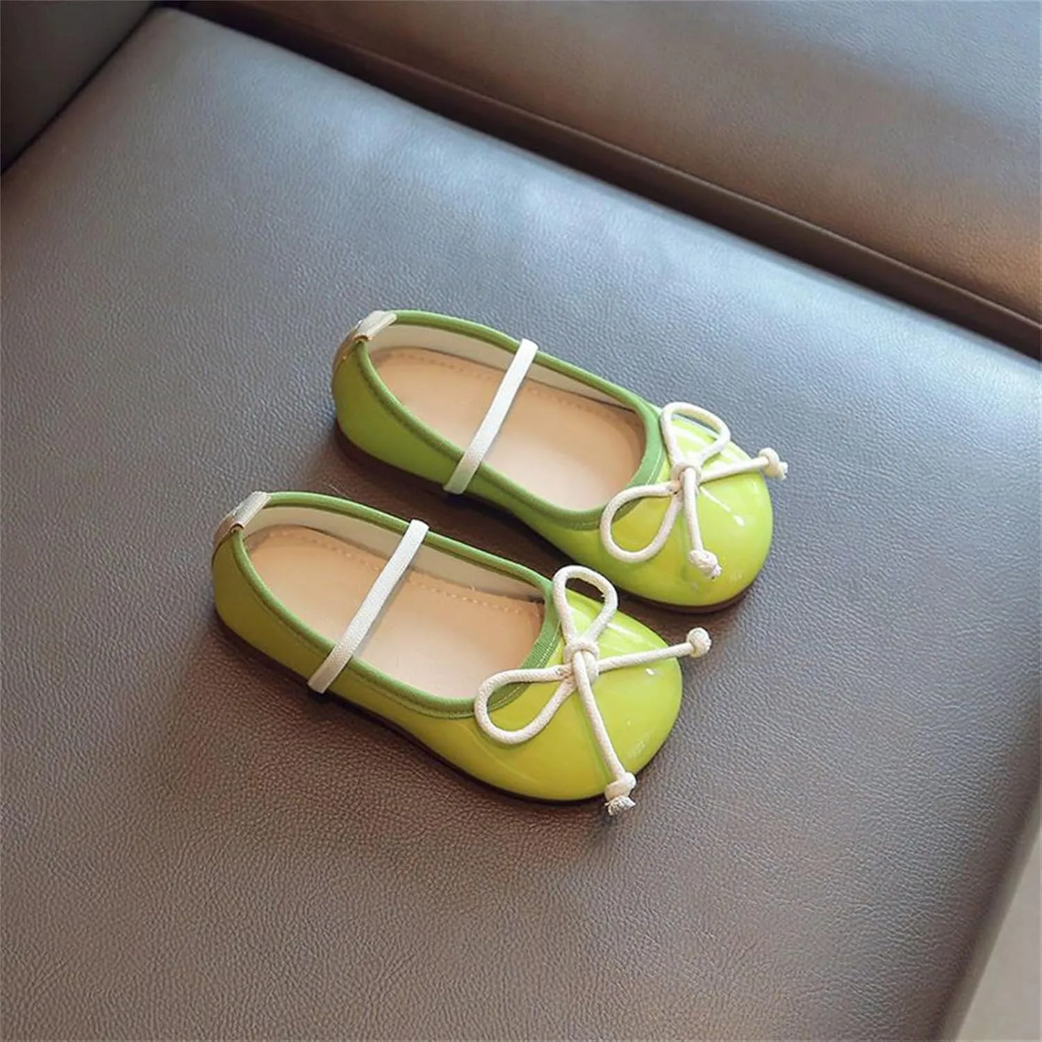 Girls Shoes Autumn Children Shoes Non Slip Soft Sole Leather Shoes Bowknot Single Shoes baby spring outfits