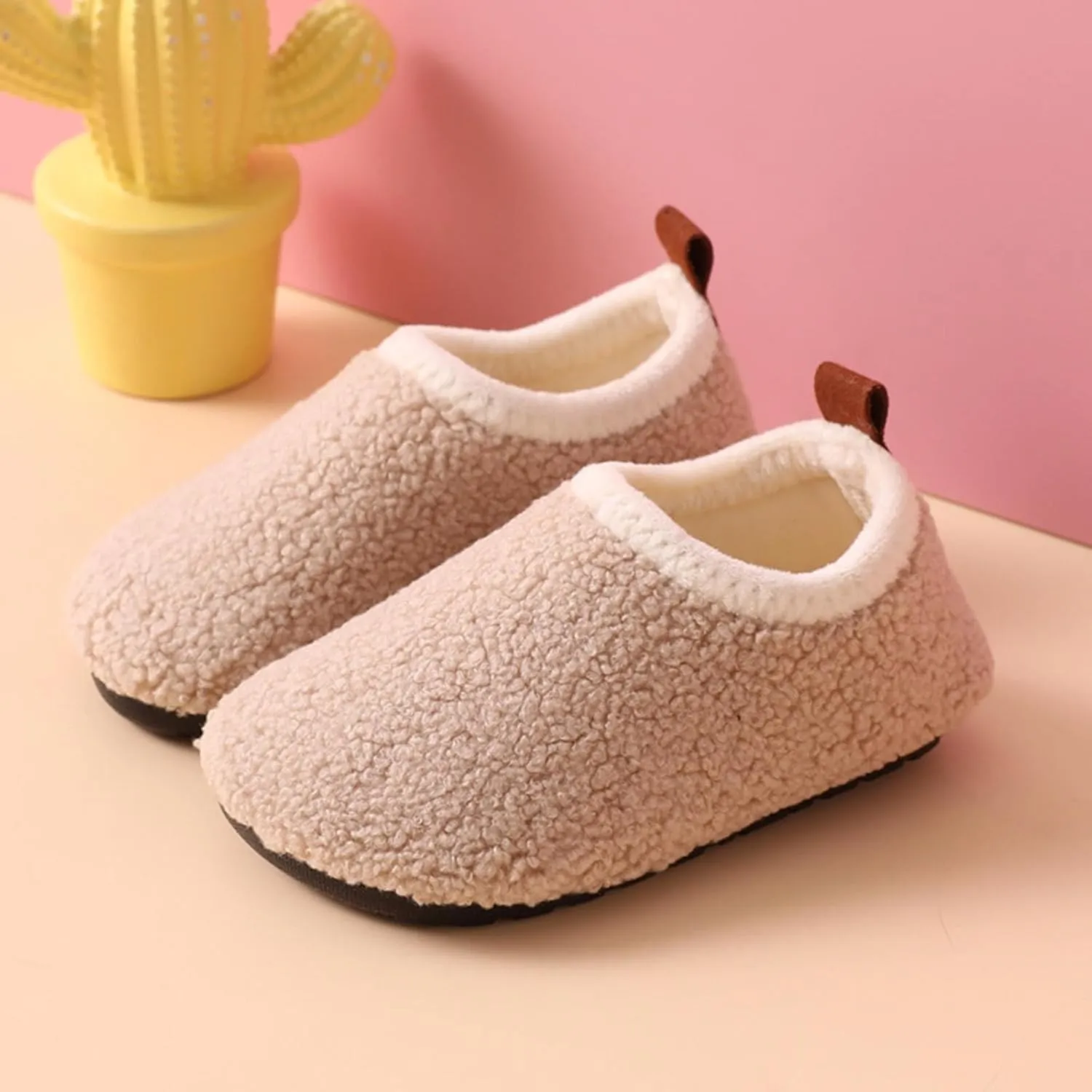 Kids Boys Girls Slippers House Booties Winter Indoor Warm Shoes Non Slip Sole Slippers Soft Plush Furry House Slip