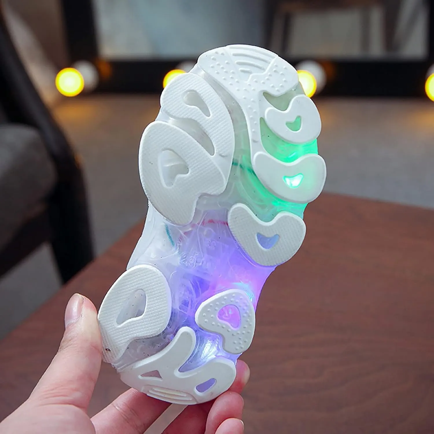 Light Up Shoes Toddler Mesh Lightweight LED Flashing Breathable Soft Sole Walking Sock Sneakers for Boys Baby Knitwear