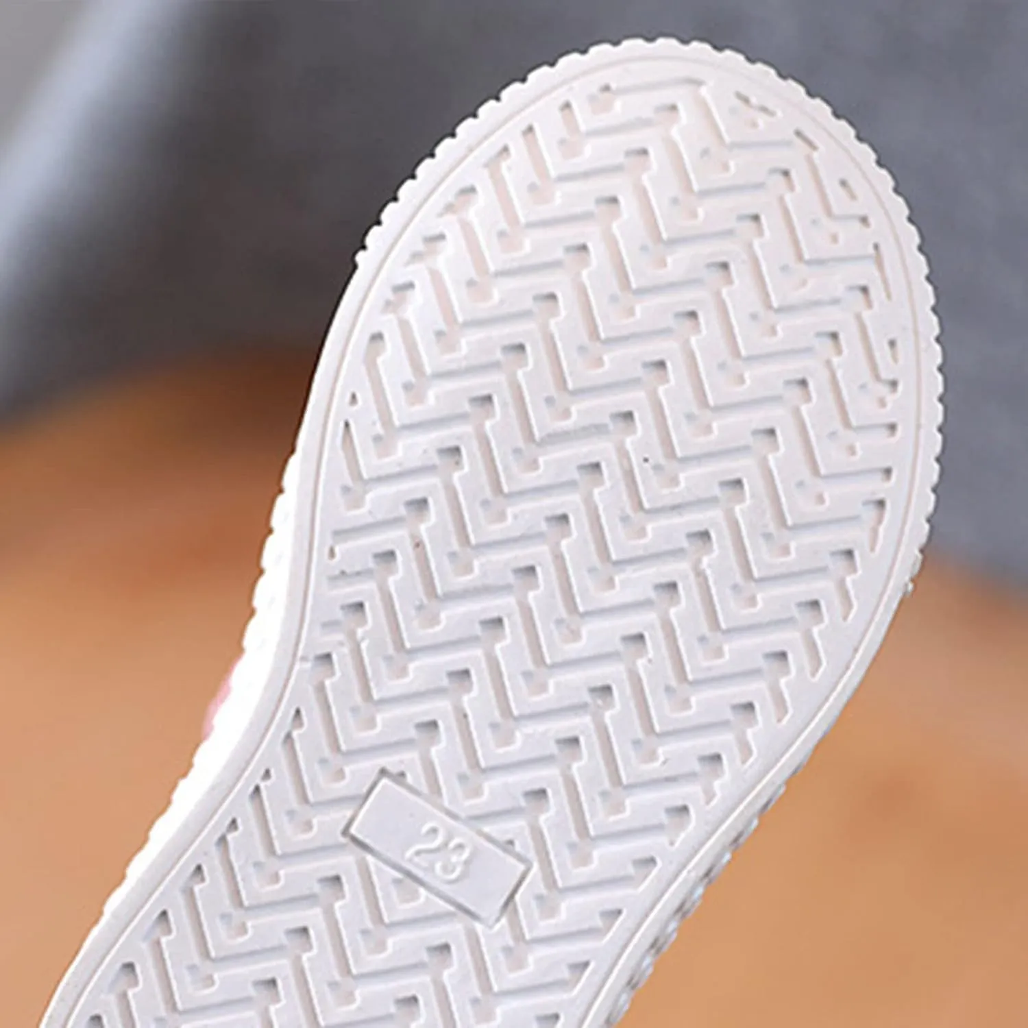 Little Boys Girls Lightweight Sports Shoes Mesh Breathable Flat Household Casual Slip On Canvas Shoes for Kids