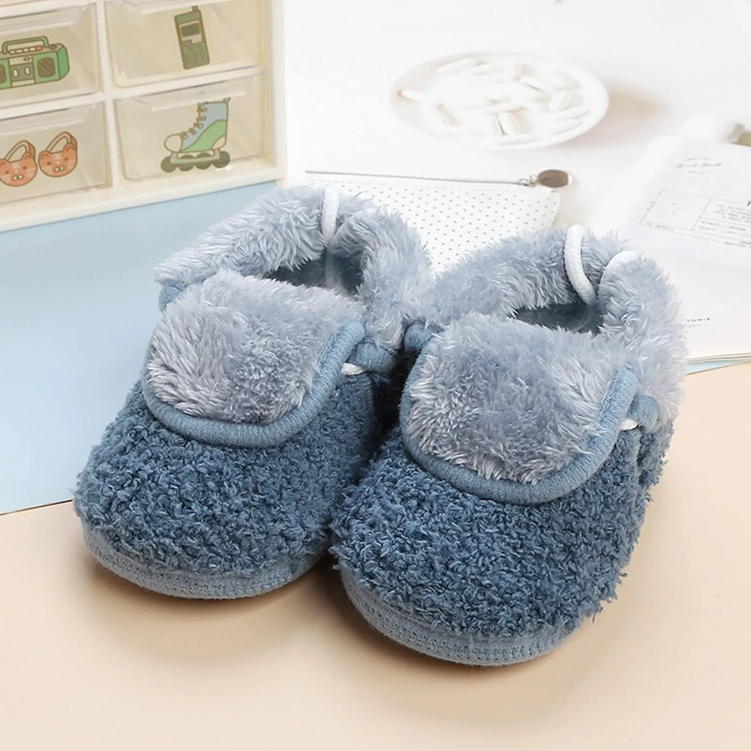Newborn Baby Boots Ankle Snow Booties Cozy Fleece Socks Shoes with Grippers Stay On Slipper Infant Toddler Crib Shoes
