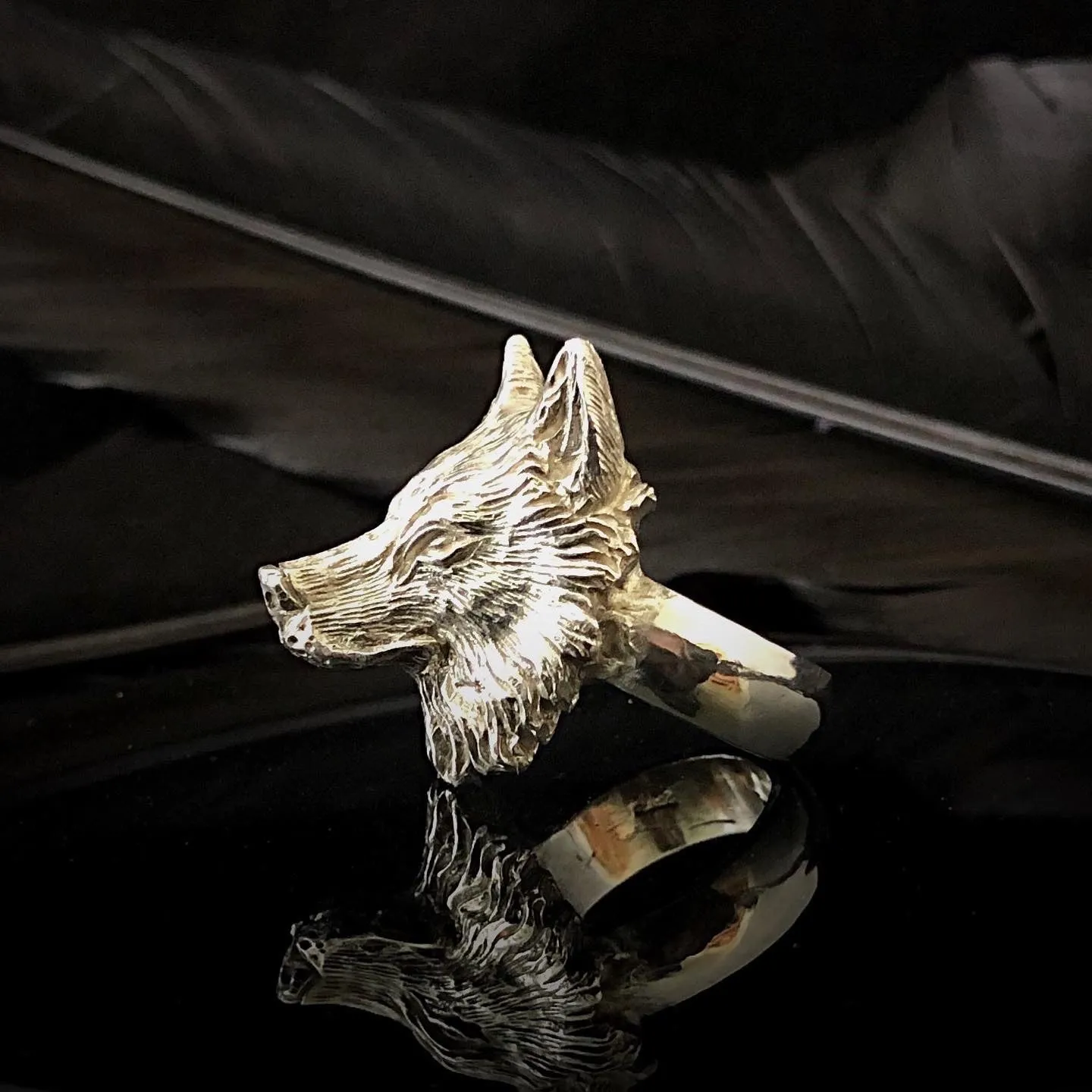 Wolf Ring